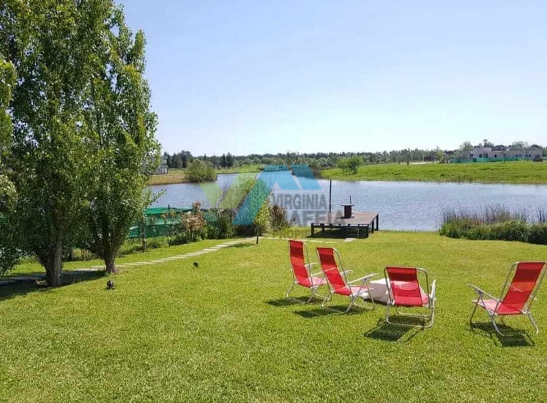 Jardín a laguna
