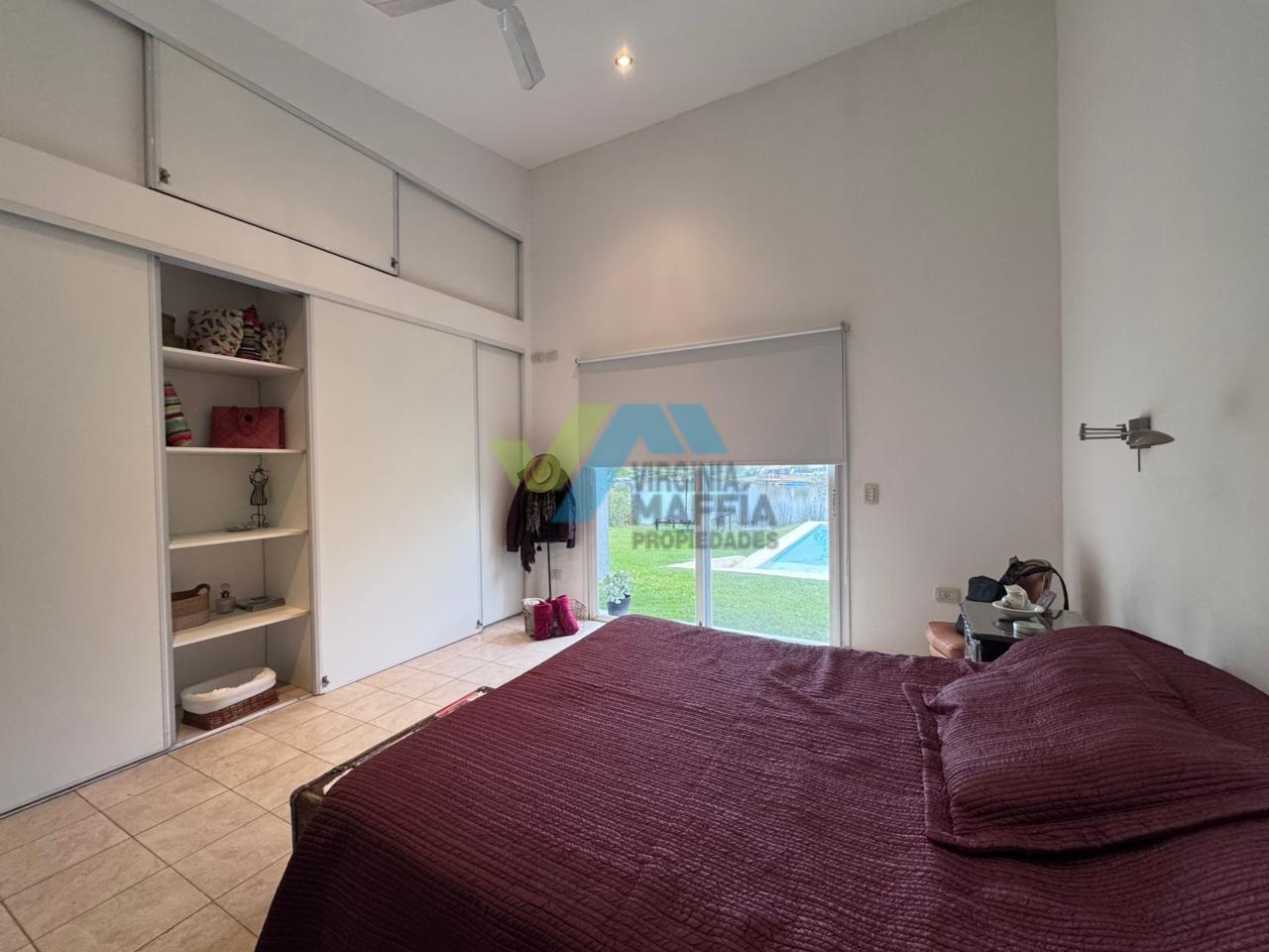 Placard suite